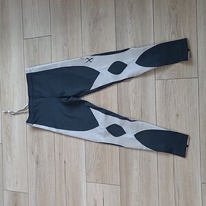CW-X expert tights women’s Size M